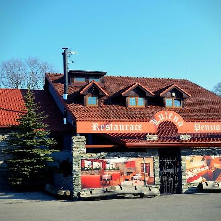Restaurace A Penzion Lutena Dolni Lutyne Eksteriør bilde